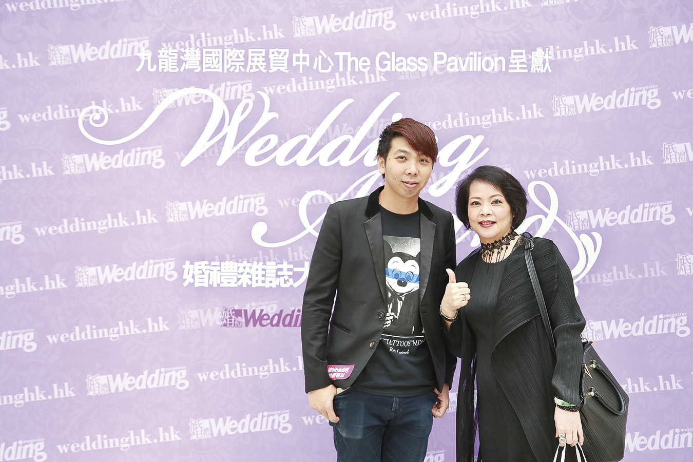 薇薇新娘VIVI Bride的香港店長劉寶銓小姐與婚禮雜誌的Ivan合照留念