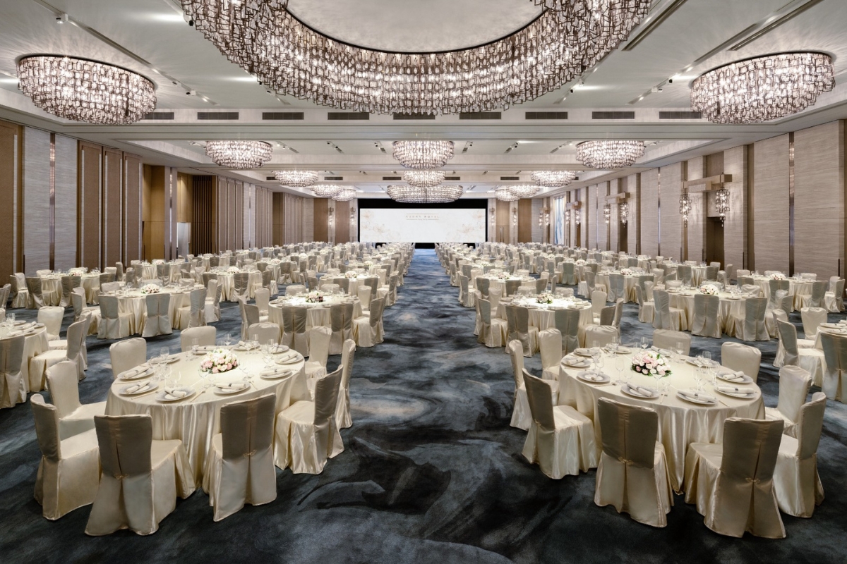 kerryhotel_maycarnival