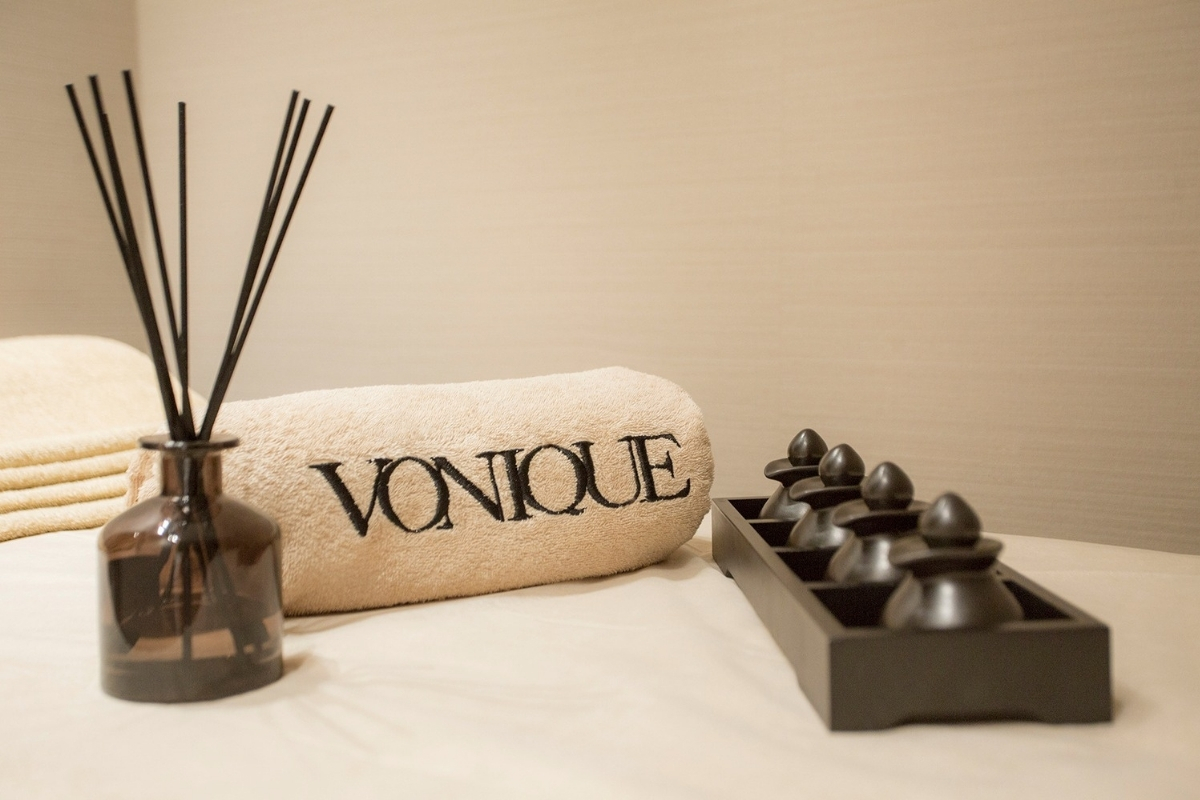 vonique_jw
