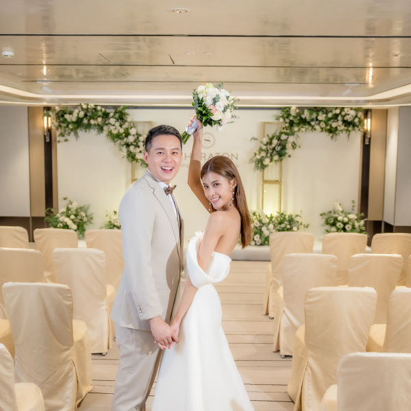 02 Tang Room - Couples - SMR28412