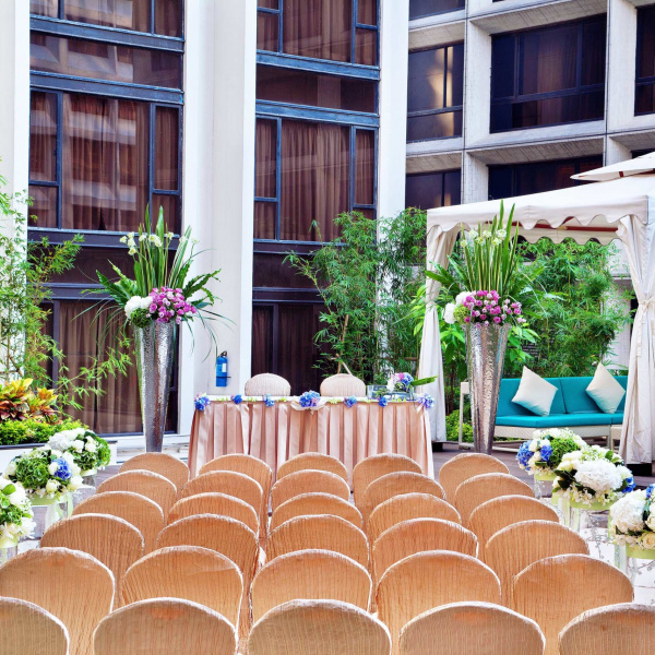 La-Terrasse_Celebrant-Wedding-Set-Uphigh-res