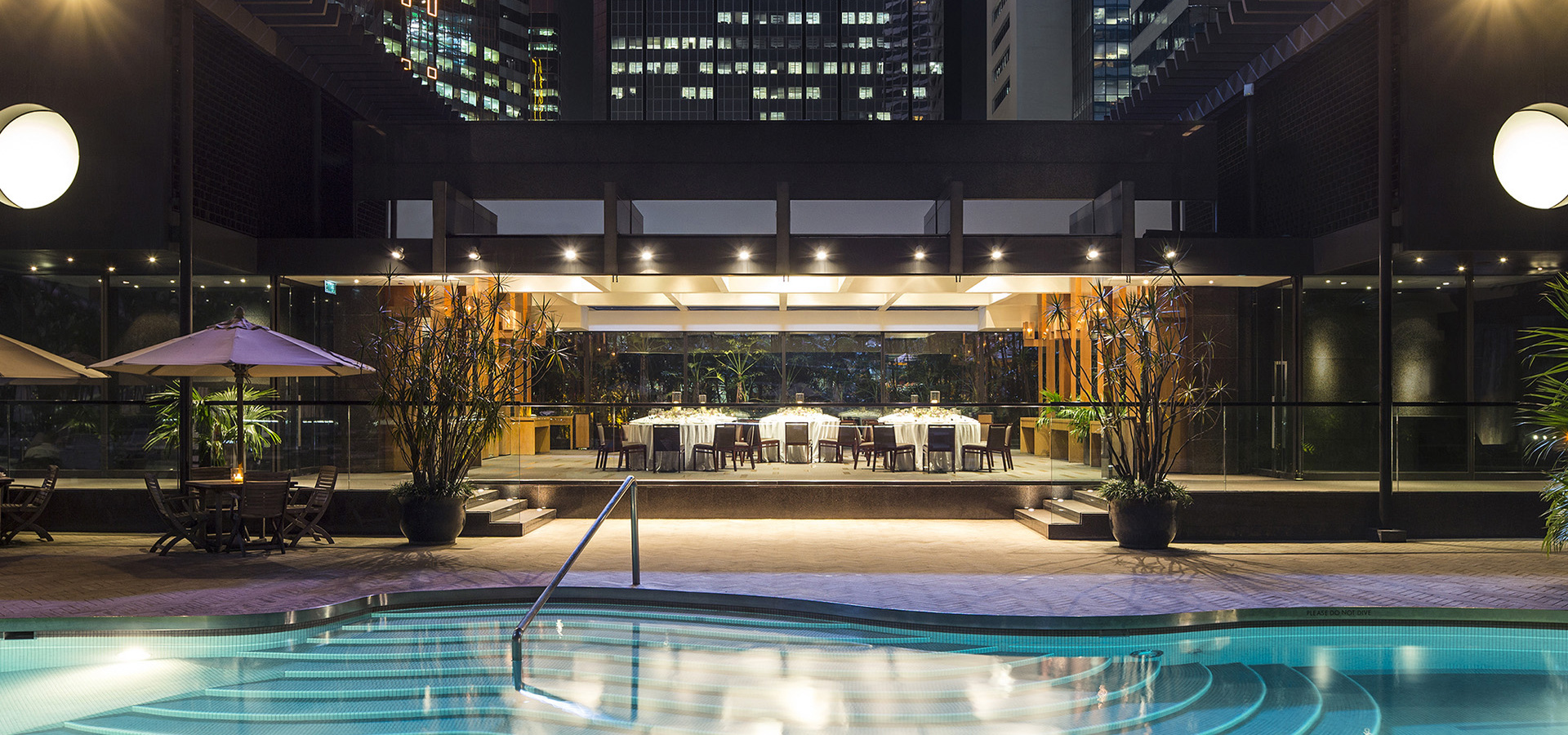 Poolhousehyattmain1_02